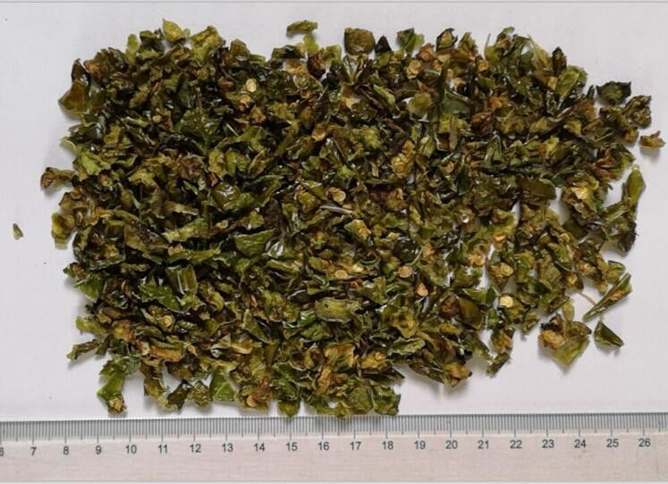 FDA trocknete grünen grünen Pfeffer abblättert 9*9mm maximale 7% Feuchtigkeits-trockener kühler Platz-Speicher