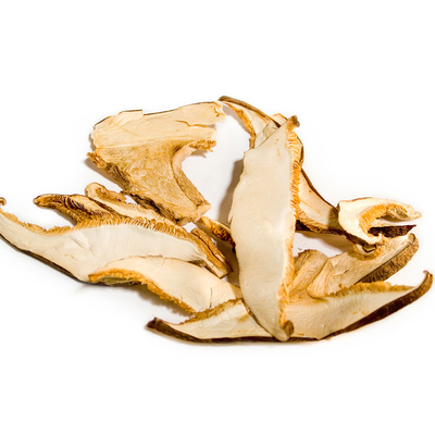 Heathy Produkte trockneten Shiitake-Pilze schneiden für das Kochen