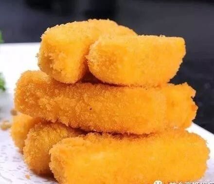 Feuchtigkeits-gelbe Weizen Panko-Brot-Krumen HACCP 10% für Hühnernuggets